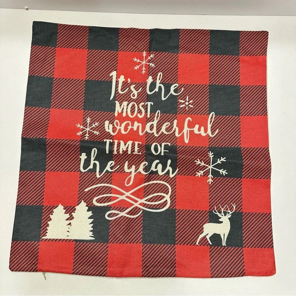 Festive Holiday Christmas Pillow Covers Set of 6 (no inserts)‎ 17.25” Square NEW